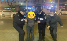 银川八旬老人寒夜走失，民警4小时接力搜寻终找到